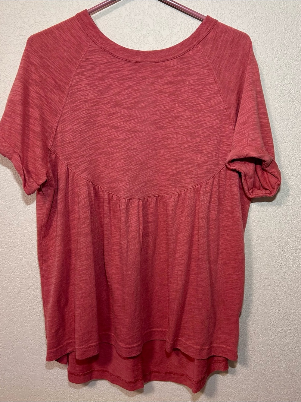 American Eagle Women’s Oversize Babydoll Tee, Keyhole Back, Pink Size S